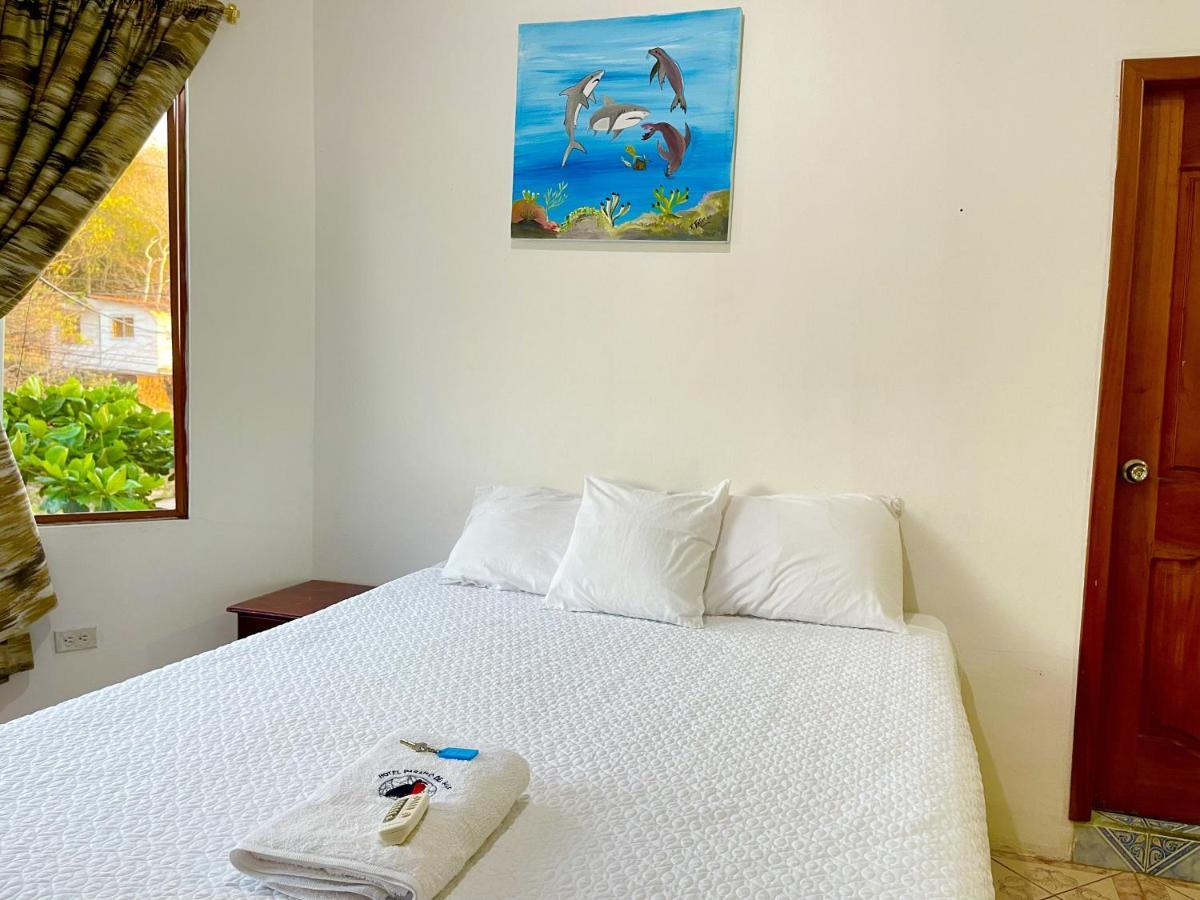 ホテル Hostal Vista Al Mar プエルト・バケリソ・モレノ エクステリア 写真